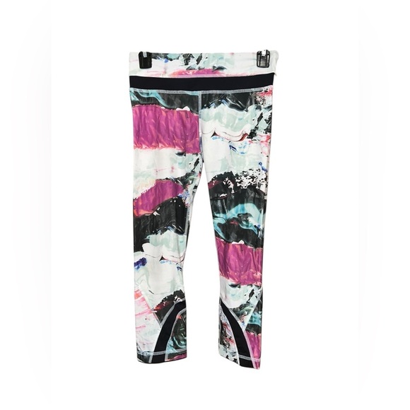 Lululemon Run Inspire Crop II – Pigment Wave Multi – Size 4 - Picture 3 of 3